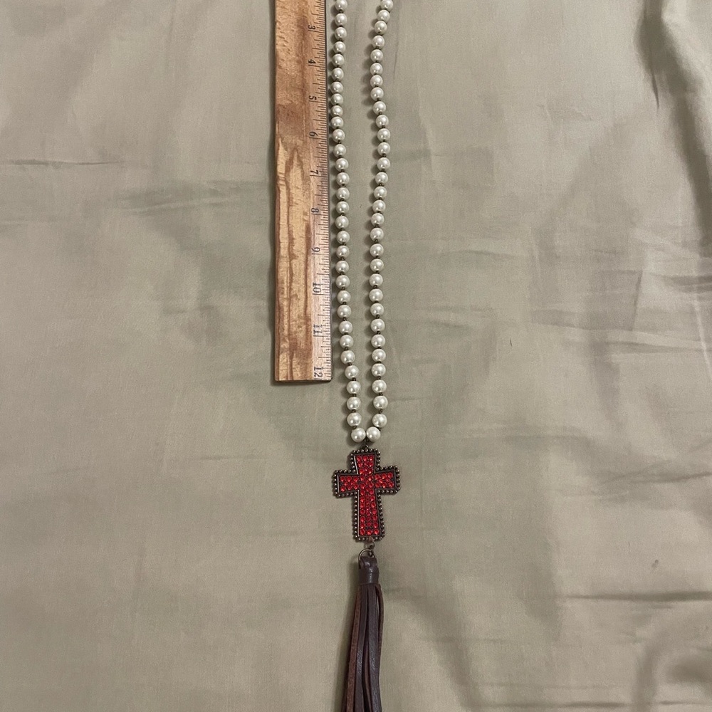 Elegant Pearl Necklace with Red rhinestone Cross Pendant. Plunder